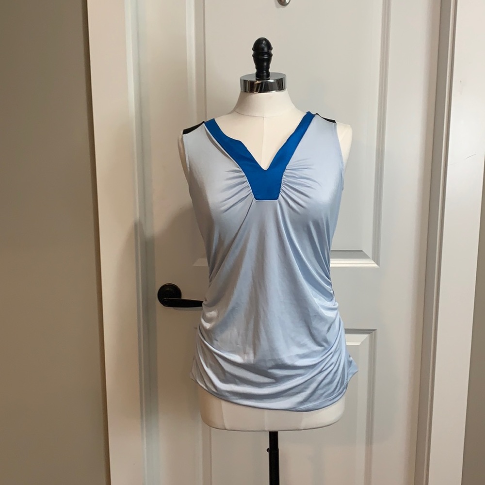 New York Company Women’s top
